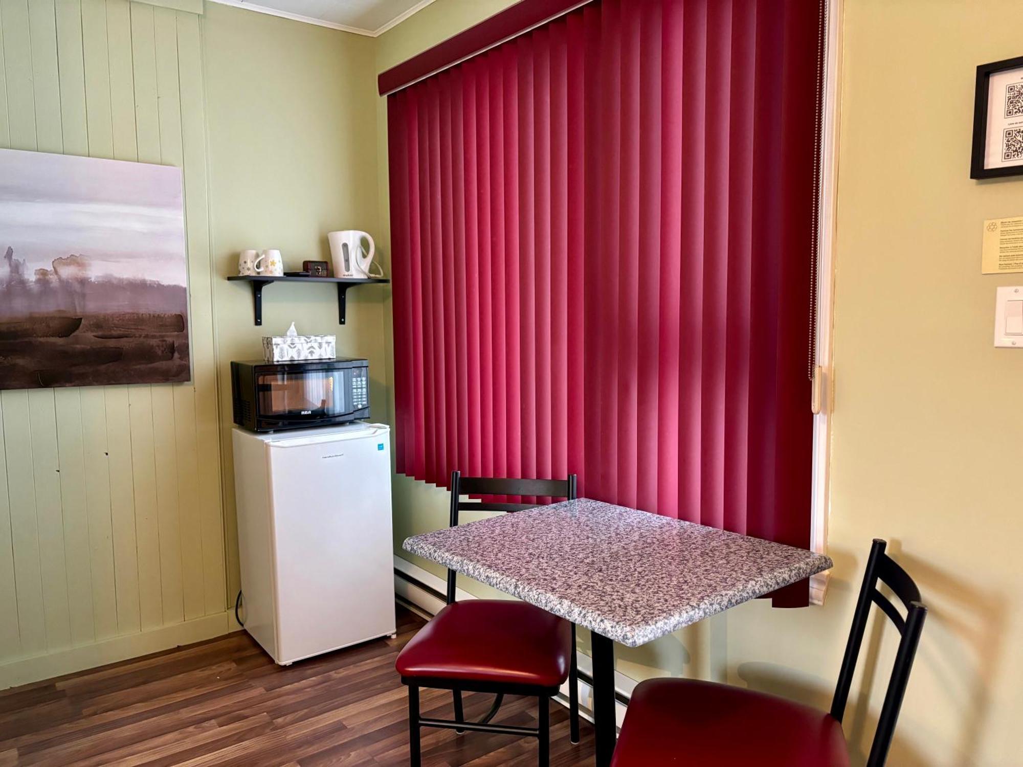 Motel Boutique Hygge Baie-Saint-Paul Bagian luar foto